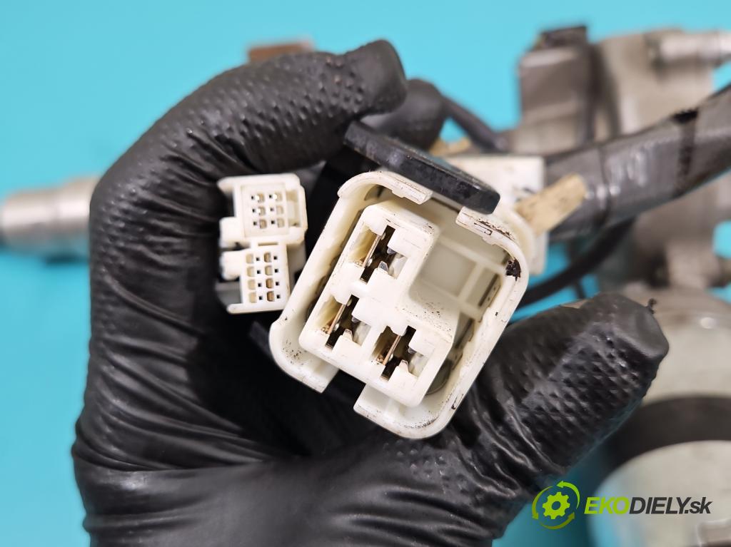 Toyota Rav4 III 2005-2012 2.0 vvti 152KM manual 112 kW 1998 cm3 5- čerpadlo posilovač BD0038 (Servočerpadlo, pumpa riadenia)