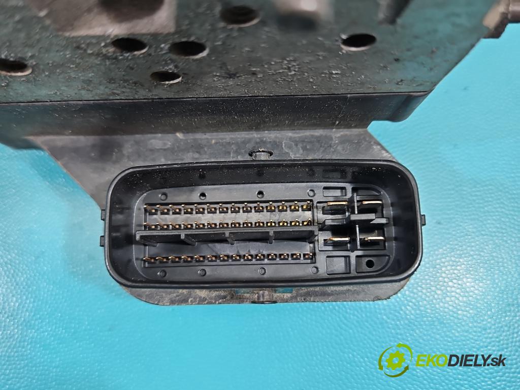 Toyota Rav4 III 2005-2012 2.0 vvti 152KM manual 112 kW 1998 cm3 5- čerpadlo abs 44540-42100 (Pumpa ABS)