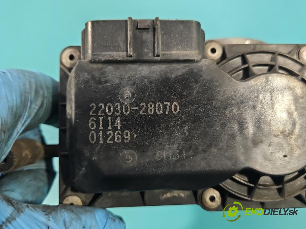 Toyota Rav4 III 2005-2012 2.0 vvti 152KM manual 112 kW 1998 cm3 5- klapka 22030-28070 (Škrtiaca klapka)
