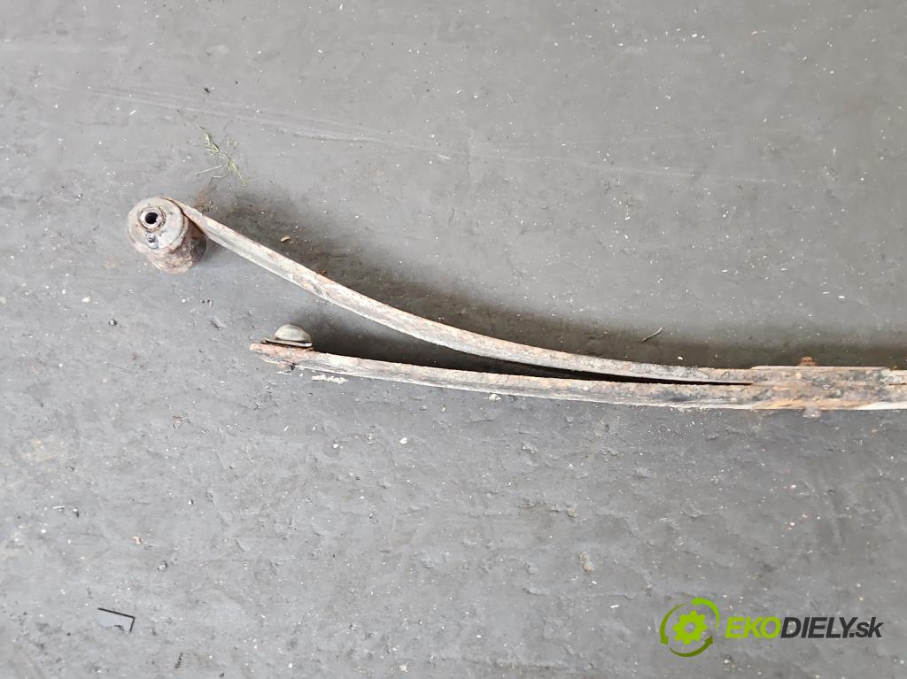 Seat Inca 1.9 sdi 64 hp manual 47 kW 1896 cm3 5- listová pero zadní