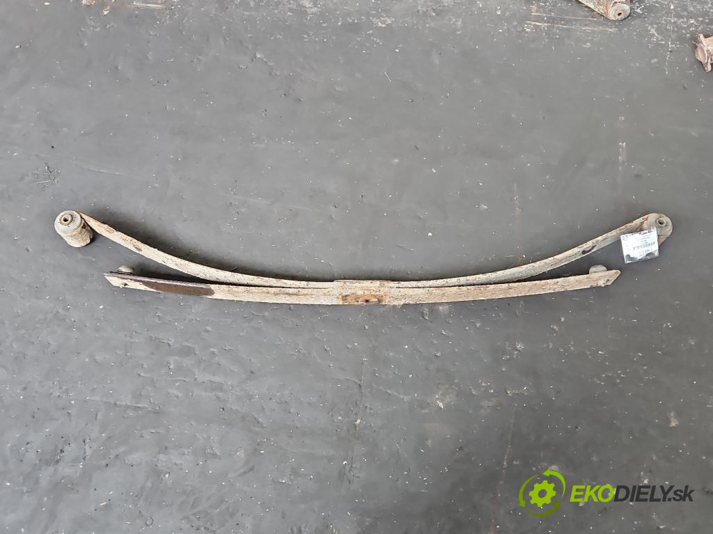 Seat Inca 1.9 sdi 64 hp manual 47 kW 1896 cm3 5- listová pero zadní 