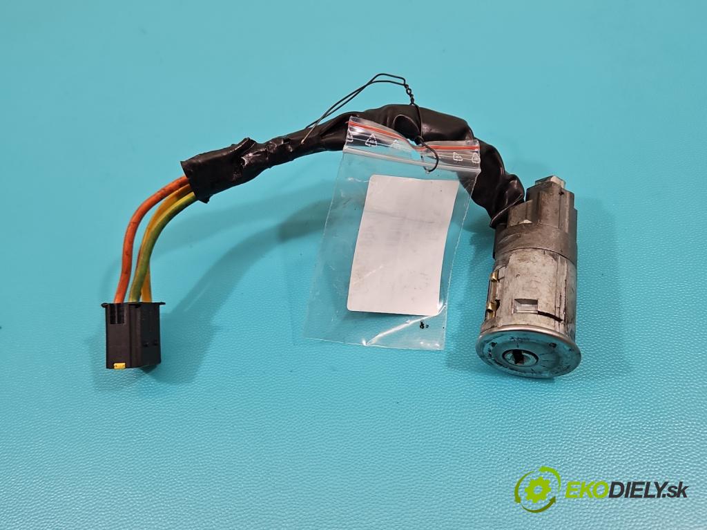 Renault Clio II 1998-2012 1.4 16V 98 HP manual 72 kW 1390 cm3 3- Spínačka (Spínacia skrinka)