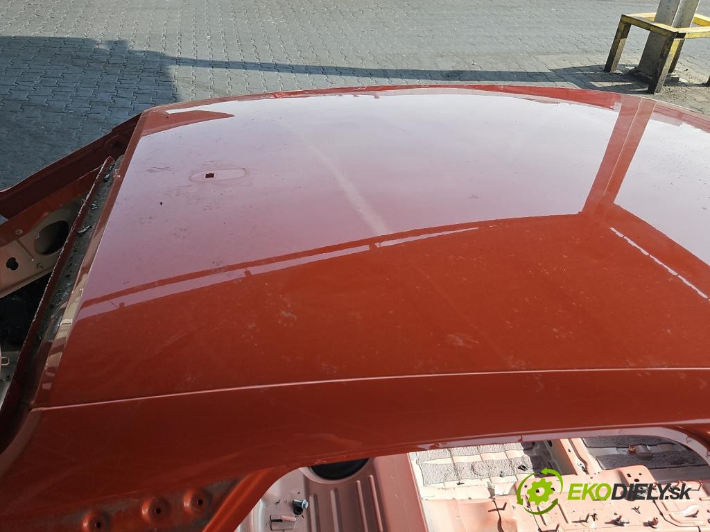 Opel Corsa F 2019- 1.2 12V 75 hp manual 55 kW 1199 cm3 5- Strecha: