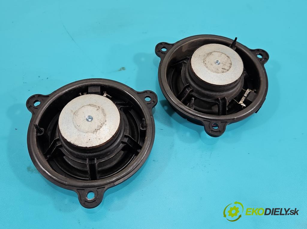 Renault Clio IV 2012-2020 1,2.0 16V 73 hp manual 54 kW 1149 cm3 5- reproduktory komplet