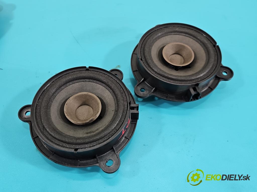 Renault Clio IV 2012-2020 1,2.0 16V 73 hp manual 54 kW 1149 cm3 5- reproduktory komplet