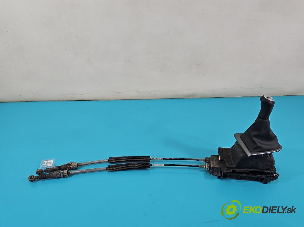 Renault Clio IV 2012-2020 1,2.0 16V 73 HP manual 54 kW 1149 cm3 5- Páka: Změny: stupeň,rýchlosť 9615809 (Rýchlostná páka (kulisa))