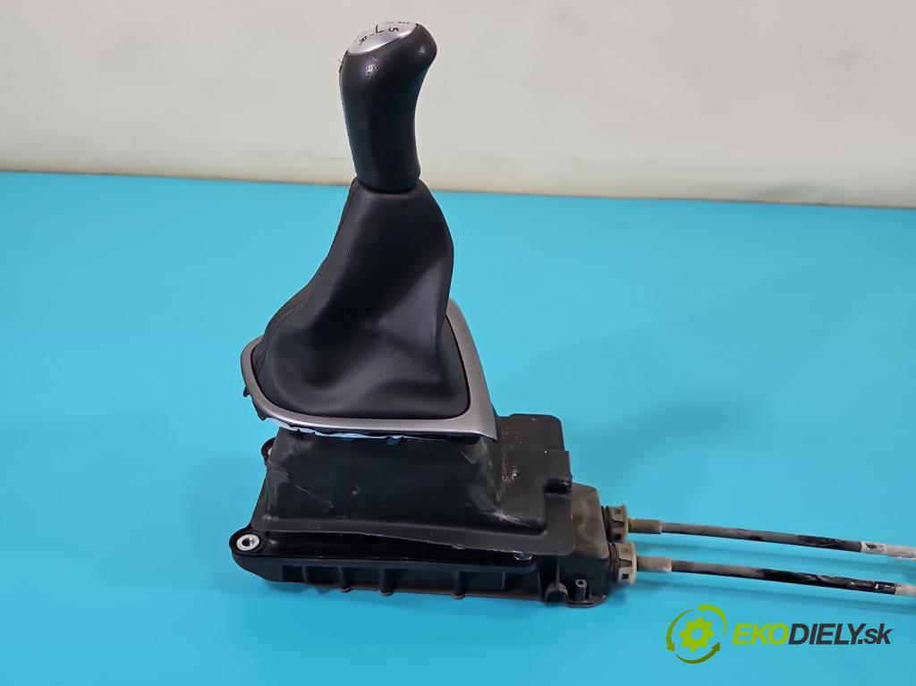 Renault Clio IV 2012-2020 1,2.0 16V 73 HP manual 54 kW 1149 cm3 5- Páka: Změny: stupeň,rýchlosť 9615809 (Rýchlostná páka (kulisa))