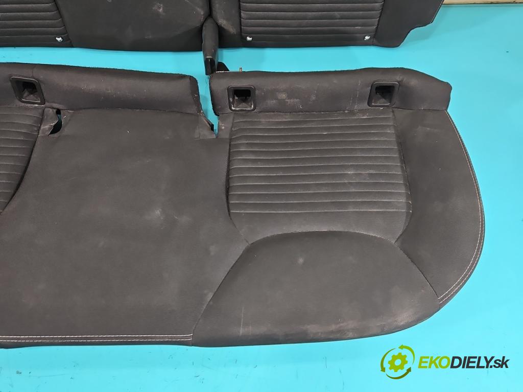 Renault Clio IV 2012-2020 1,2.0 16V 73 HP manual 54 kW 1149 cm3 5- Pohovka: zadné  (Sedadlo)