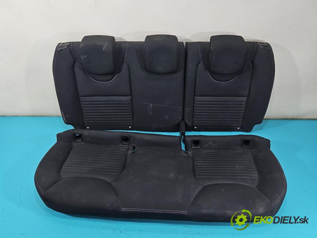 Renault Clio IV 2012-2020 1,2.0 16V 73 HP manual 54 kW 1149 cm3 5- Pohovka: zadné  (Sedadlo)