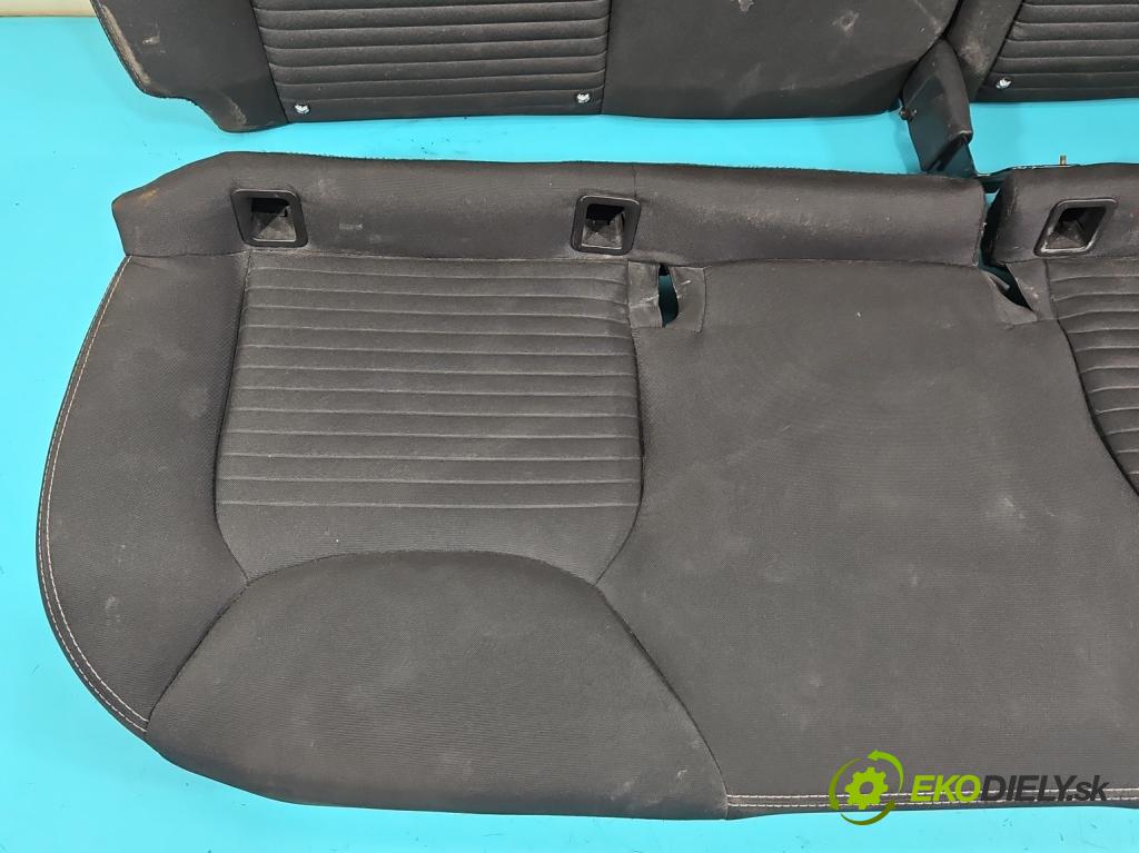 Renault Clio IV 2012-2020 1,2.0 16V 73 HP manual 54 kW 1149 cm3 5- Pohovka: zadné  (Sedadlo)