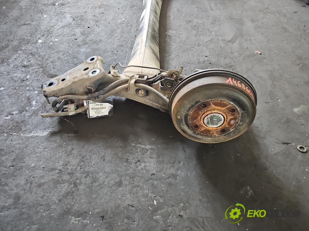 Opel Corsa F 2019- 1.2 12V 75 hp manual 55 kW 1199 cm3 5- zadní výztuha  (Výztuhy zadní)