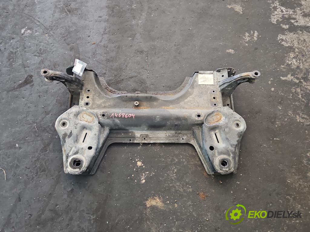 Opel Corsa F 2019- 1.2 12V 75 HP manual 55 kW 1199 cm3 5- výstuha motora 