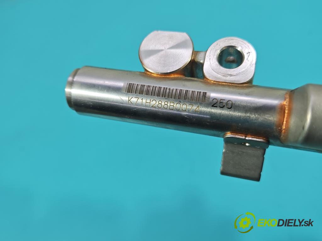 Kia Niro I 2016-2022 1.6 GDI 105 HP automatic 77,2 kW 1580 cm3 5- lišta vstrekovacia 35340-03HG0 (Vstrekovacia lišta)