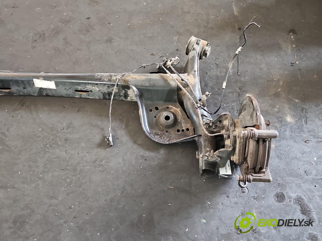 Renault Clio V 2019- 1.3 Tce 131 hp automatic 96 kW 1332 cm3 5- zadní výztuha  (Výztuhy zadní)