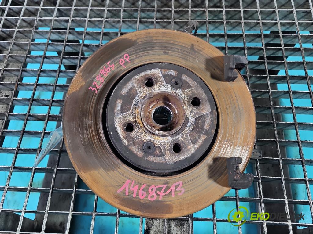 Renault Clio V 2019- 1.3 Tce 131 hp automatic 96 kW 1332 cm3 5- náboj pravé  (Náboj kola)