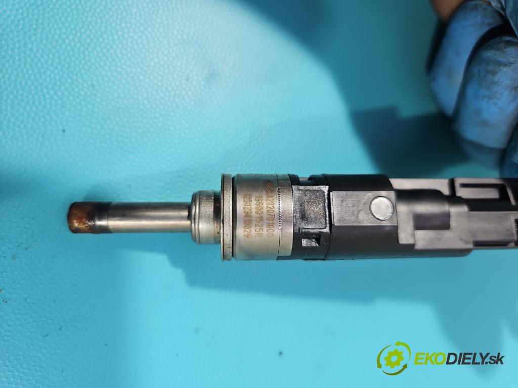 Renault Clio V 2019- 1.3 Tce 131 HP automatic 96 kW 1332 cm3 5- vstrek A2820701000 (Vstrekovač paliva)