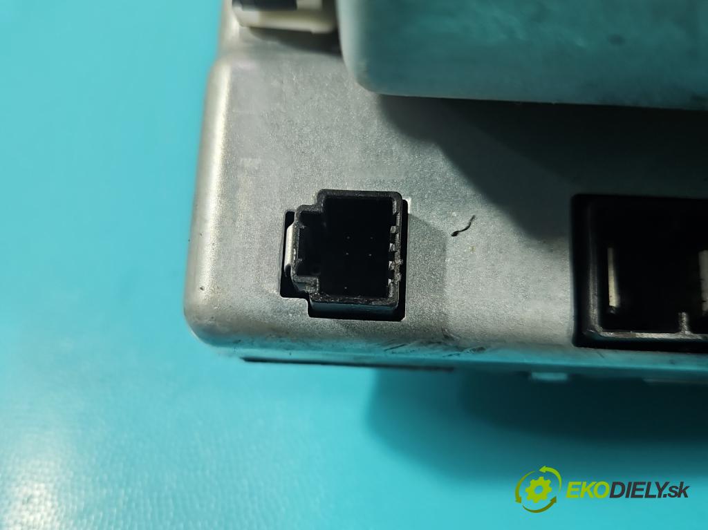 Renault Clio V 2019- 1.3 Tce 131 HP automatic 96 kW 1332 cm3 5- čerpadlo posilovač 488105379R (Servočerpadlo, pumpa riadenia)