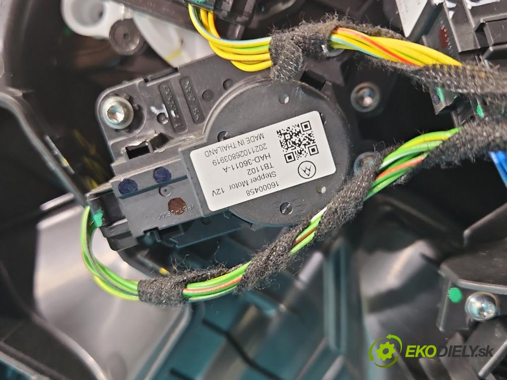 Opel Corsa F 2019- 1.2 12V 75 hp manual 55 kW 1199 cm3 5- radiátor 9830697180 (Radiátory topení)