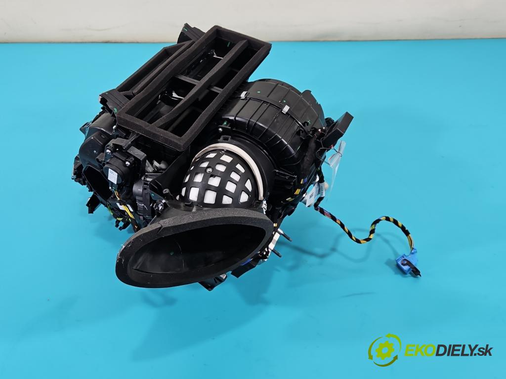 Opel Corsa F 2019- 1.2 12V 75 hp manual 55 kW 1199 cm3 5- radiátor 9830697180 (Radiátory topení)