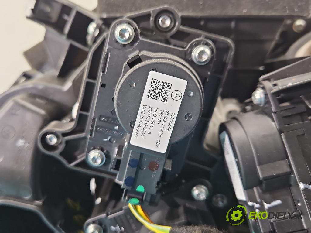 Opel Corsa F 2019- 1.2 12V 75 hp manual 55 kW 1199 cm3 5- radiátor 9830697180 (Radiátory topení)