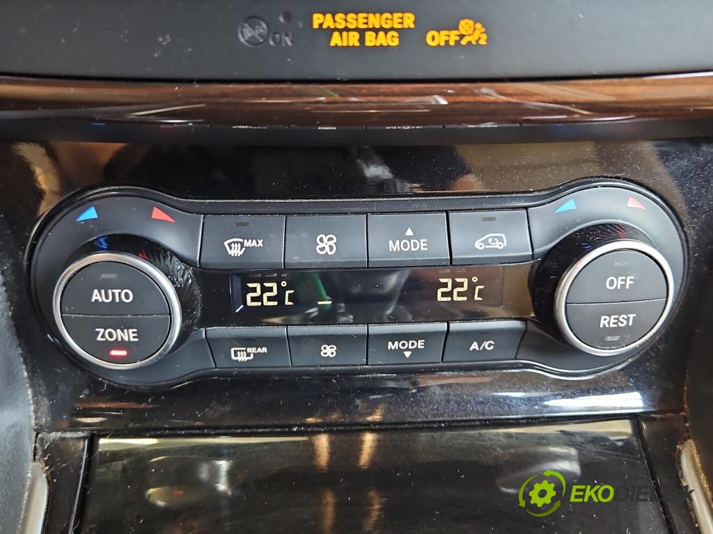 Infiniti Q30 2015-2019 1.6 T 156 HP automatic 115 kW 1595 cm3 5- panel kúrenia A0919005101