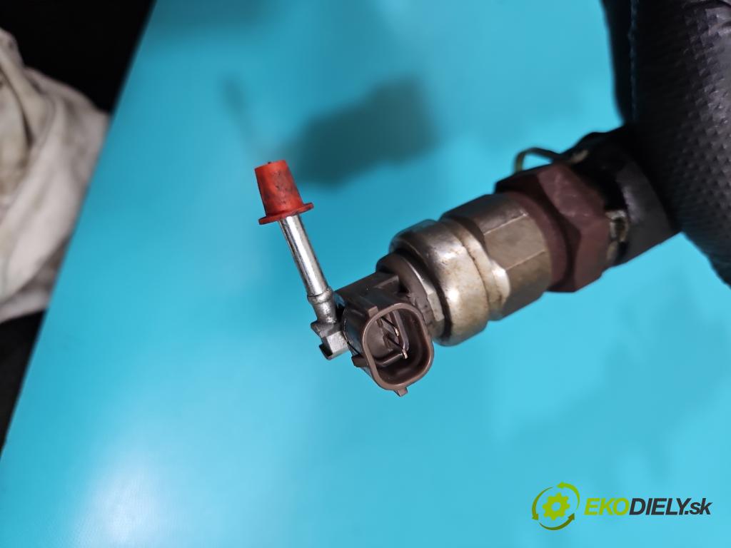 Toyota Corolla Verso II 2004-2009 2.0 D4D 116 HP manual 85 kW 1995 cm3 5- lišta vstrekovacia 89458-60010 (Vstrekovacia lišta)