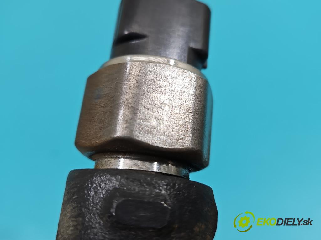 Toyota Corolla Verso II 2004-2009 2.0 D4D 116 HP manual 85 kW 1995 cm3 5- lišta vstrekovacia 89458-60010 (Vstrekovacia lišta)