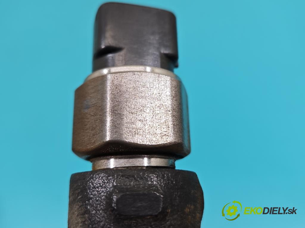 Toyota Corolla Verso II 2004-2009 2.0 D4D 116 HP manual 85 kW 1995 cm3 5- lišta vstrekovacia 89458-60010 (Vstrekovacia lišta)