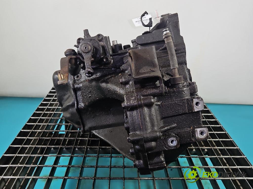 Toyota Corolla E11 1997-2002 1.4 vvti 97KM manual 71 kW 1398 cm3 3- prevodovka stupeň,rýchlosť manual C60 1