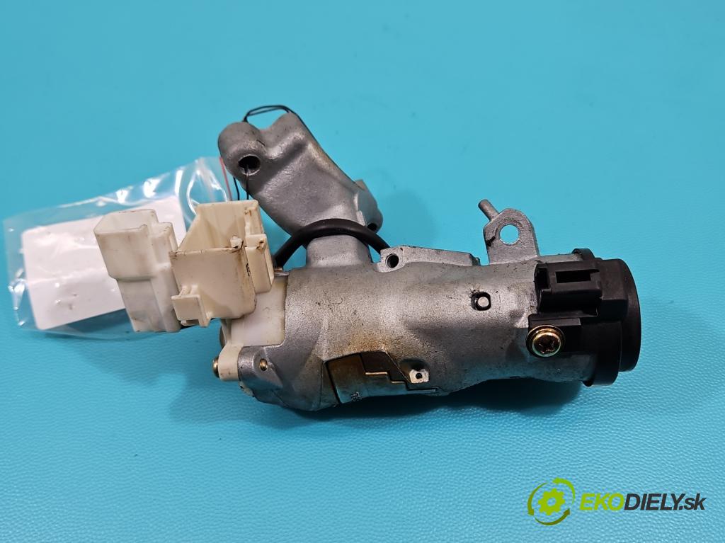 Toyota Corolla E11 1997-2002 1.4 vvti 97KM manual 71 kW 1398 cm3 3- Spínačka (Spínacia skrinka)
