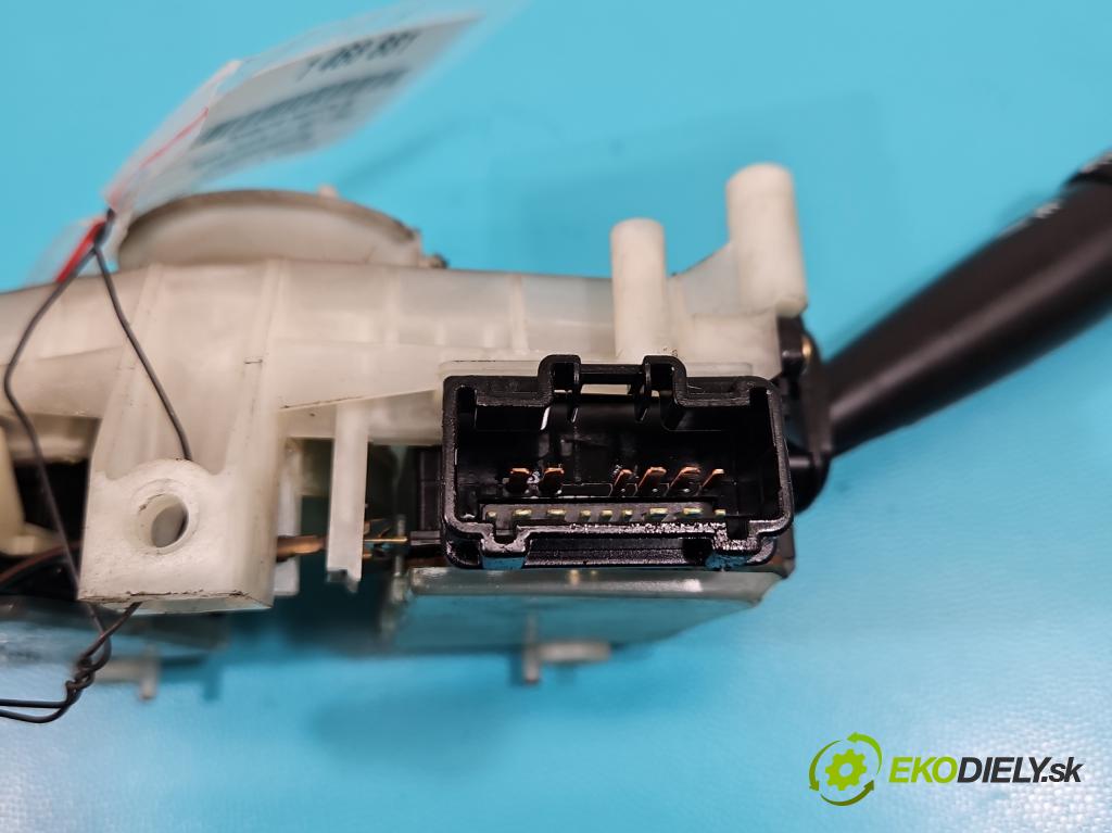 Toyota Corolla E11 1997-2002 1.4 vvti 97KM manual 71 kW 1398 cm3 3- prepínač komplex: 84310-1E680 (Prepínacie páčky pod volantom)