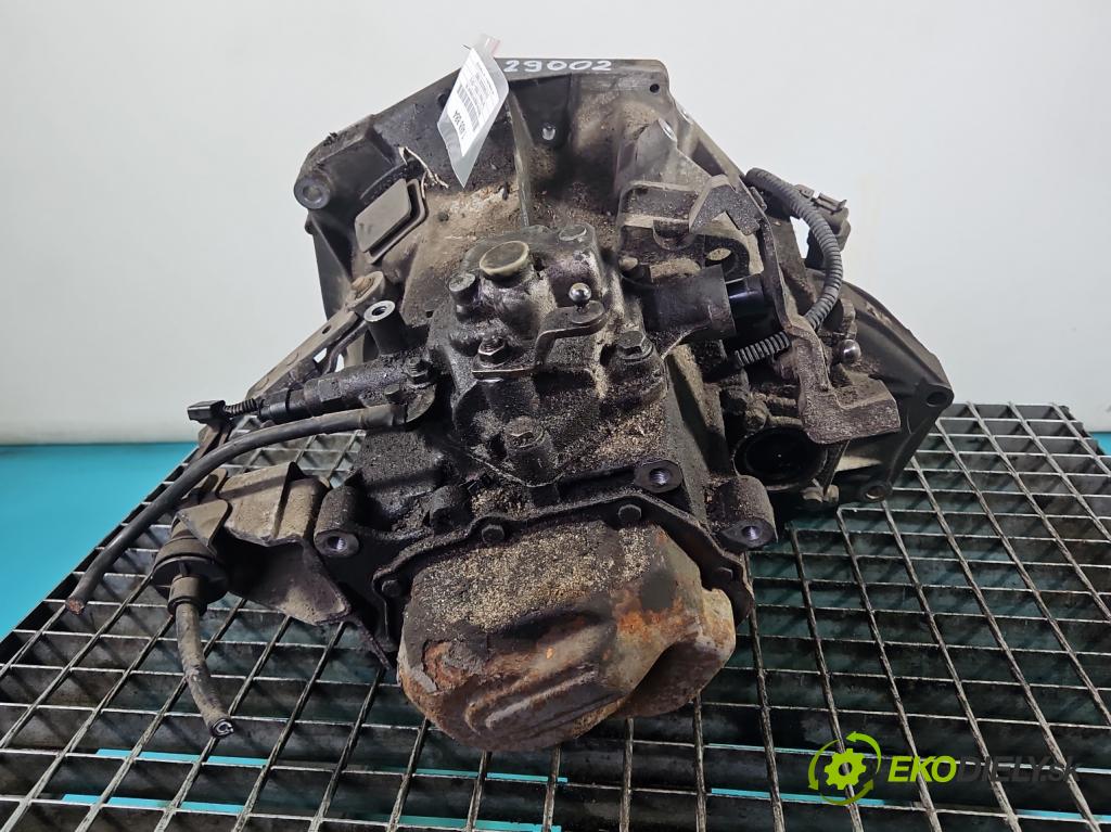Fiat Panda II 2003-2012 1.1 54 HP manual 40 kW 1108 cm3 5- prevodovka stupeň,rýchlosť manual