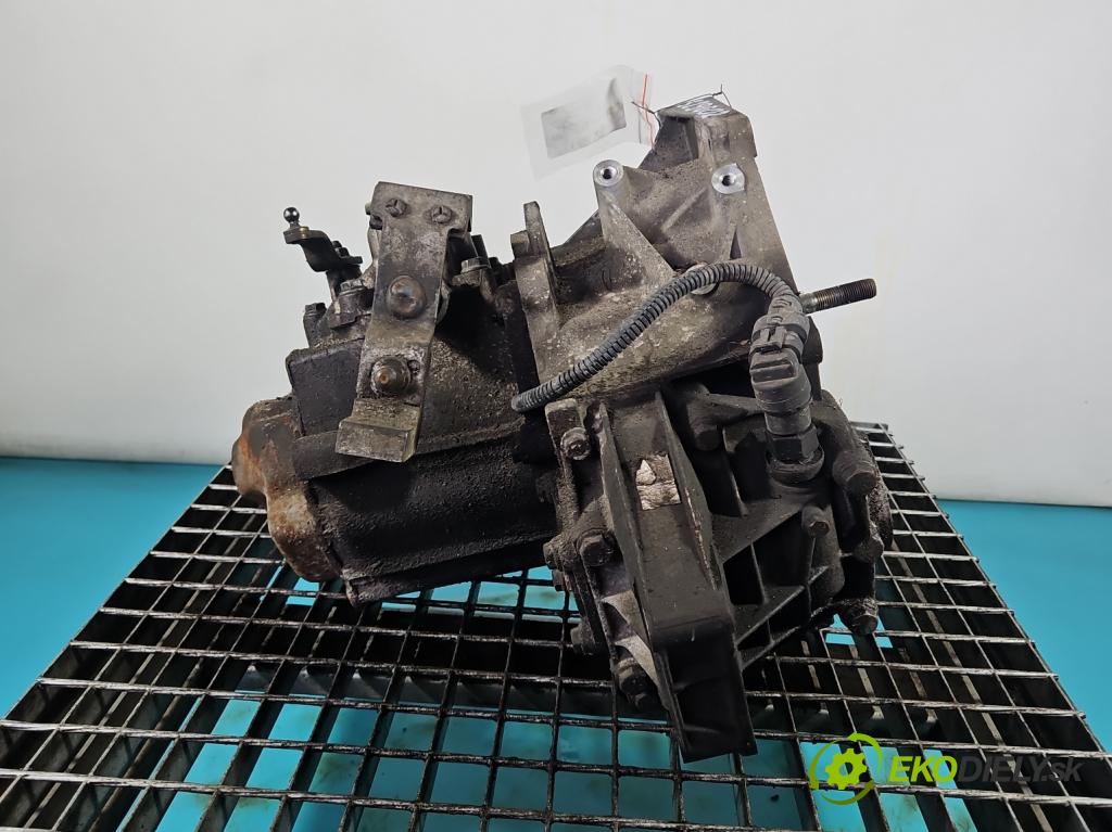 Fiat Panda II 2003-2012 1.1 54 HP manual 40 kW 1108 cm3 5- prevodovka stupeň,rýchlosť manual