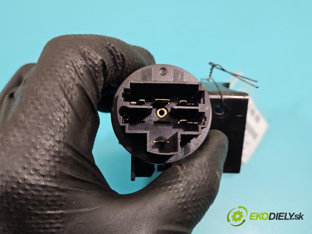 Fiat Panda II 2003-2012 1.1 54 HP manual 40 kW 1108 cm3 5- Spínačka 61027500 (Spínacia skrinka)