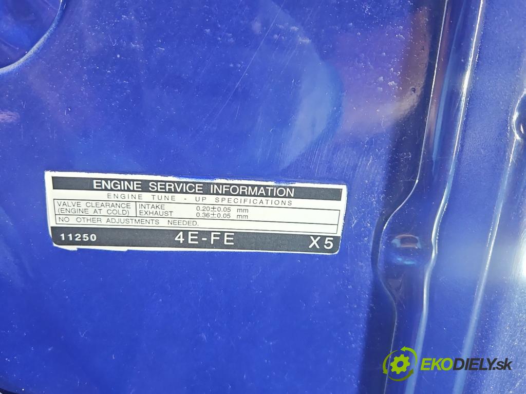 Toyota Corolla E11 1997-2002 1,4.0 16V 86 HP manual 63 kW 1332 cm3 5- kapota predná