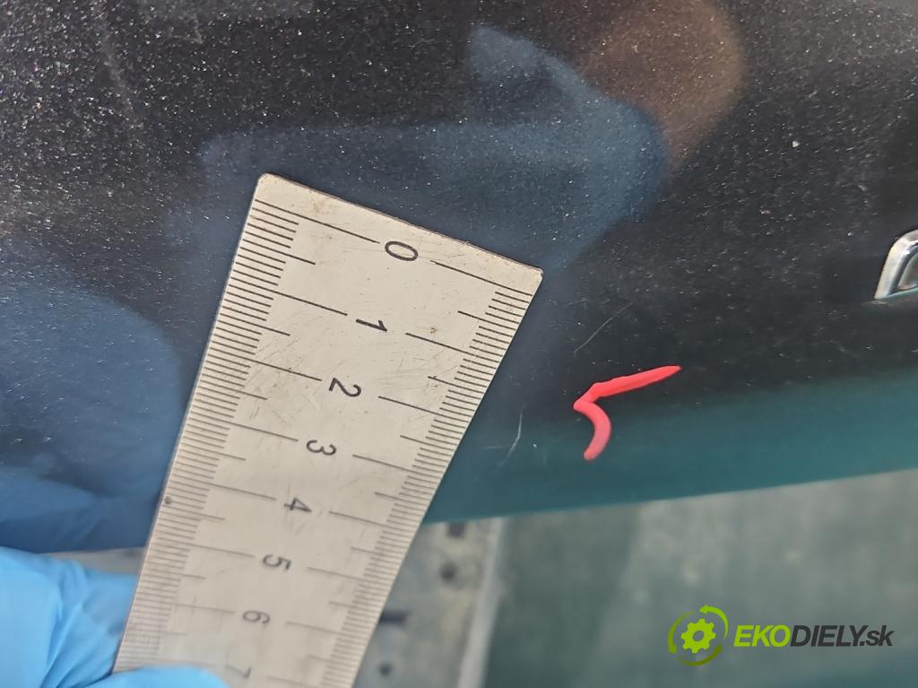 Peugeot 208 I 2012-2019 1.2 Pure Tech 82 hp manual 60 kW 1199 cm3 5- zadní kufrové dveře  (Zadní kapota (kufr))