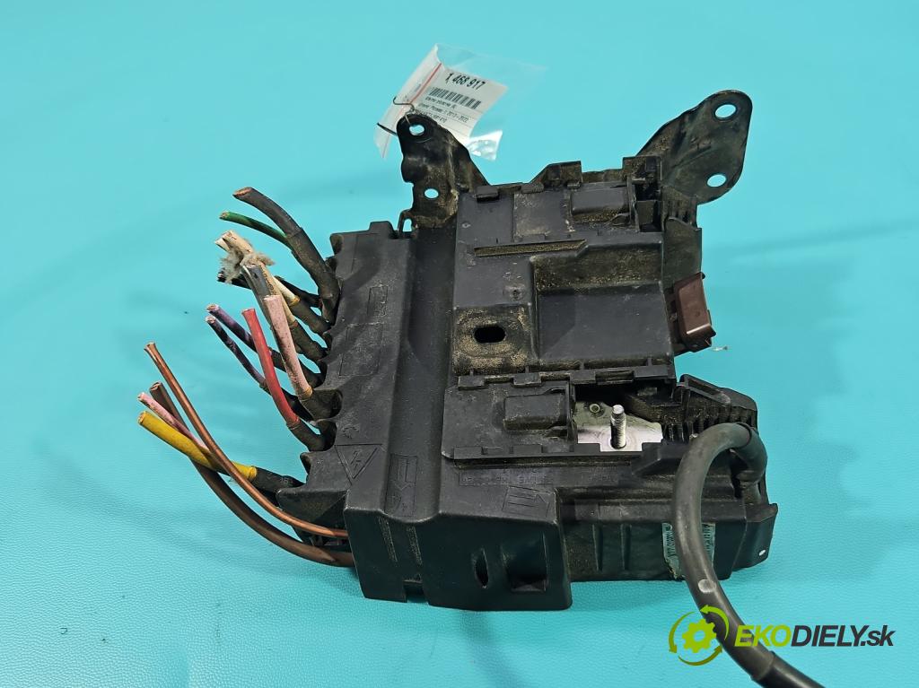Citroen C4 Grand Picasso II 2013-2022 2.0 hdi 150 HP automatic 110 kW 1997 cm3 5- kontakt plusová 9675349880