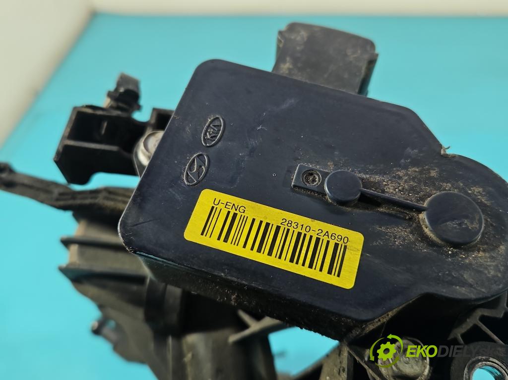 Hyundai Tucson III 2015-2020 1.7 crdi 141 HP automatic 104 kW 1685 cm3 5- zvod nasávací 28310-2A690 (Sacie potrubie)