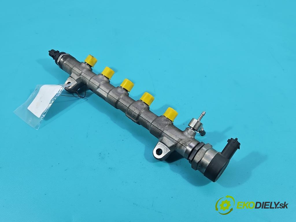 Hyundai Tucson III 2015-2020 1.7 crdi 141 HP automatic 104 kW 1685 cm3 5- lišta vstrekovacia 0445214323 (Vstrekovacia lišta)