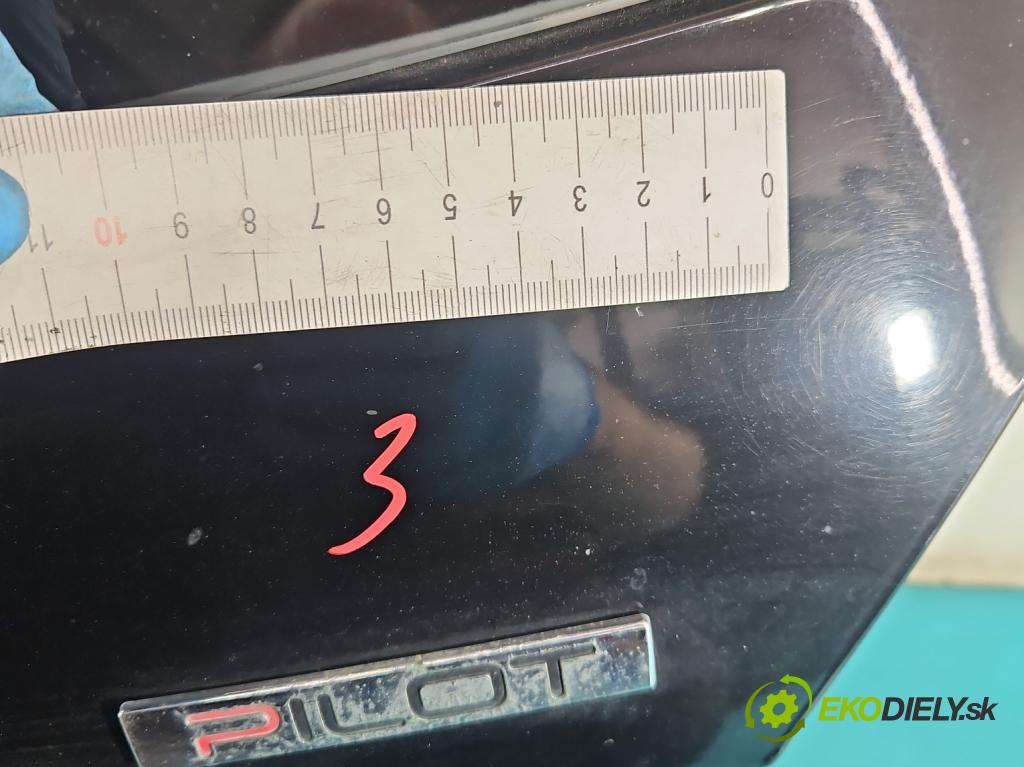 Kia Rio II 2005-2011 1.4 16V 75 hp manual 55 kW 1399 cm3 5- zadní kufrové dveře  (Zadní kapota (kufr))