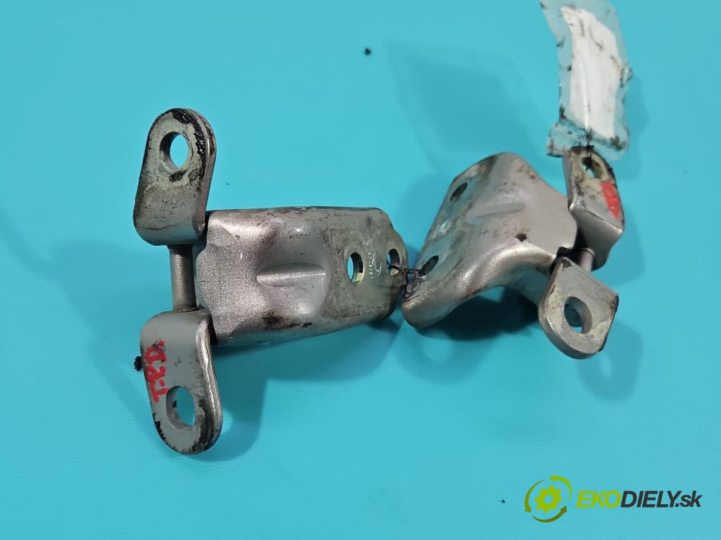 Hyundai Tucson III 2015-2020 1.7 crdi 141 hp automatic 104 kW 1685 cm3 5- Závěs: dveře zadní pravý