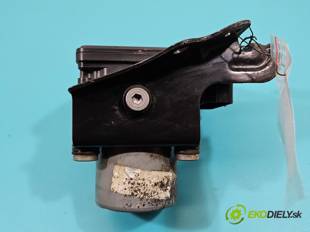 Hyundai Tucson III 2015-2020 1.7 crdi 141 HP automatic 104 kW 1685 cm3 5- čerpadlo abs 58920-D7100 (Pumpa ABS)