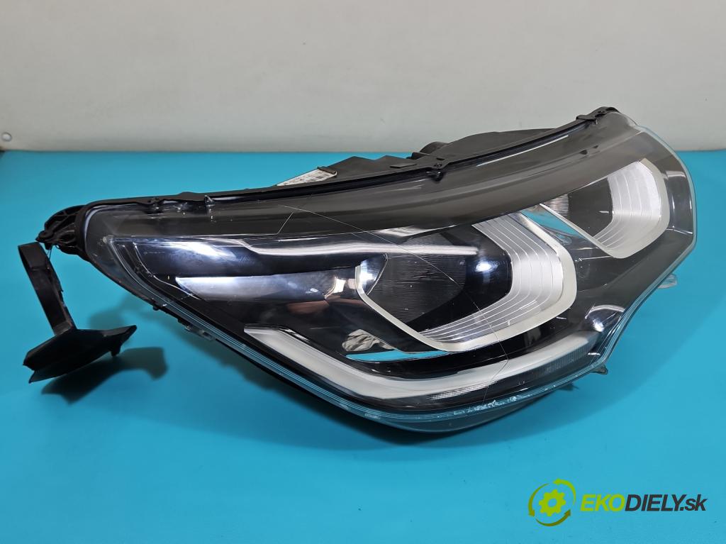 Citroen C4 II 2010-2017 1.6 hdi 120 HP automatic 88 kW 1560 cm3 5- Reflektor: pravý 9808623780 (Svetlo predné pravé)