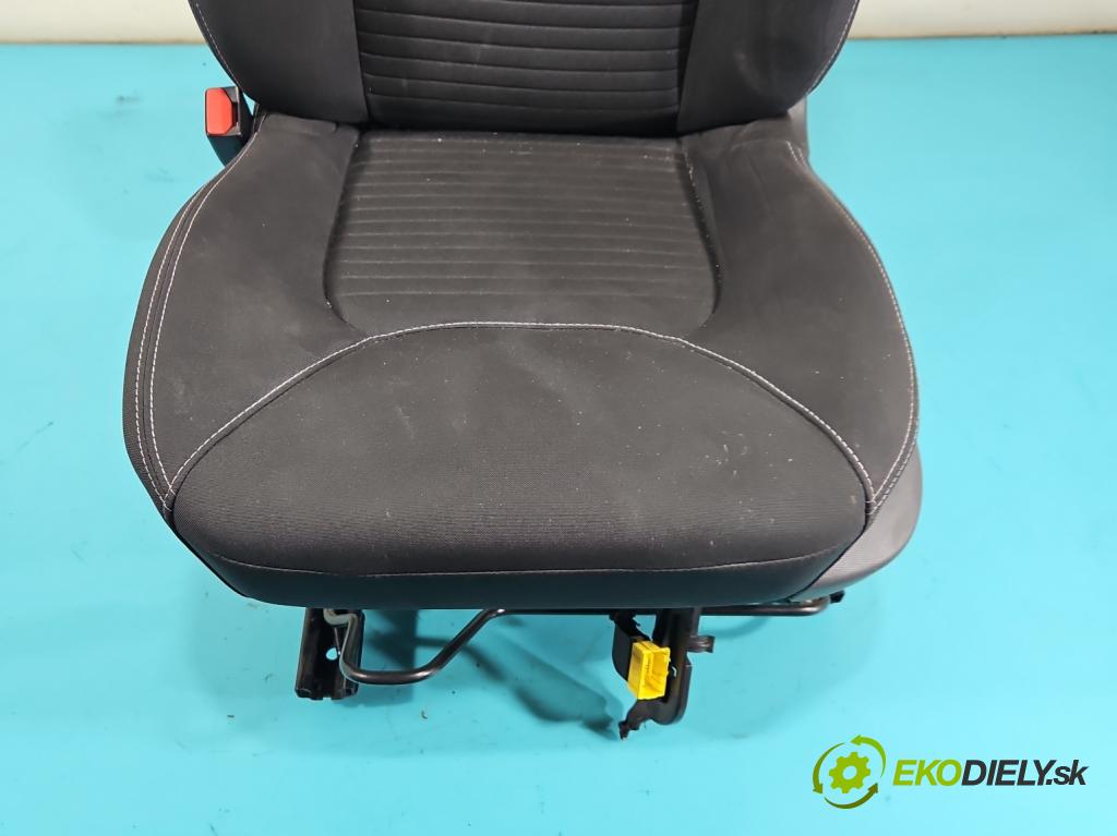 Renault Clio IV 2012-2020 1,2.0 16V 73 HP manual 54 kW 1149 cm3 5- Sedačka ľavý  (Sedadlo)