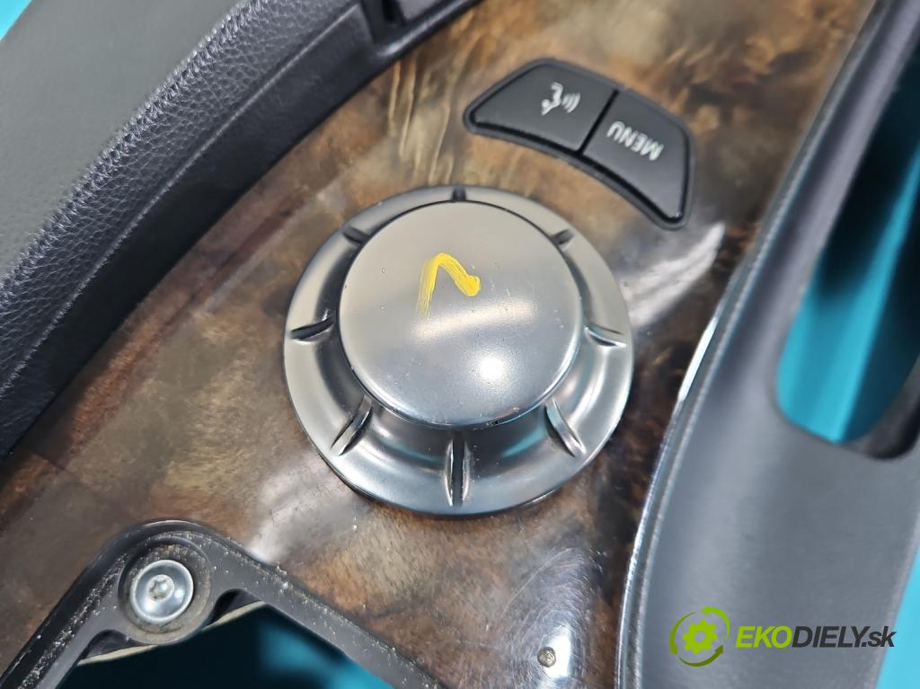 Bmw 5 E60 2003-2010 2.5 R6 192 HP automatic 141 kW 2494 cm3 5- operadlo 7034086 (Lakťová opierka)