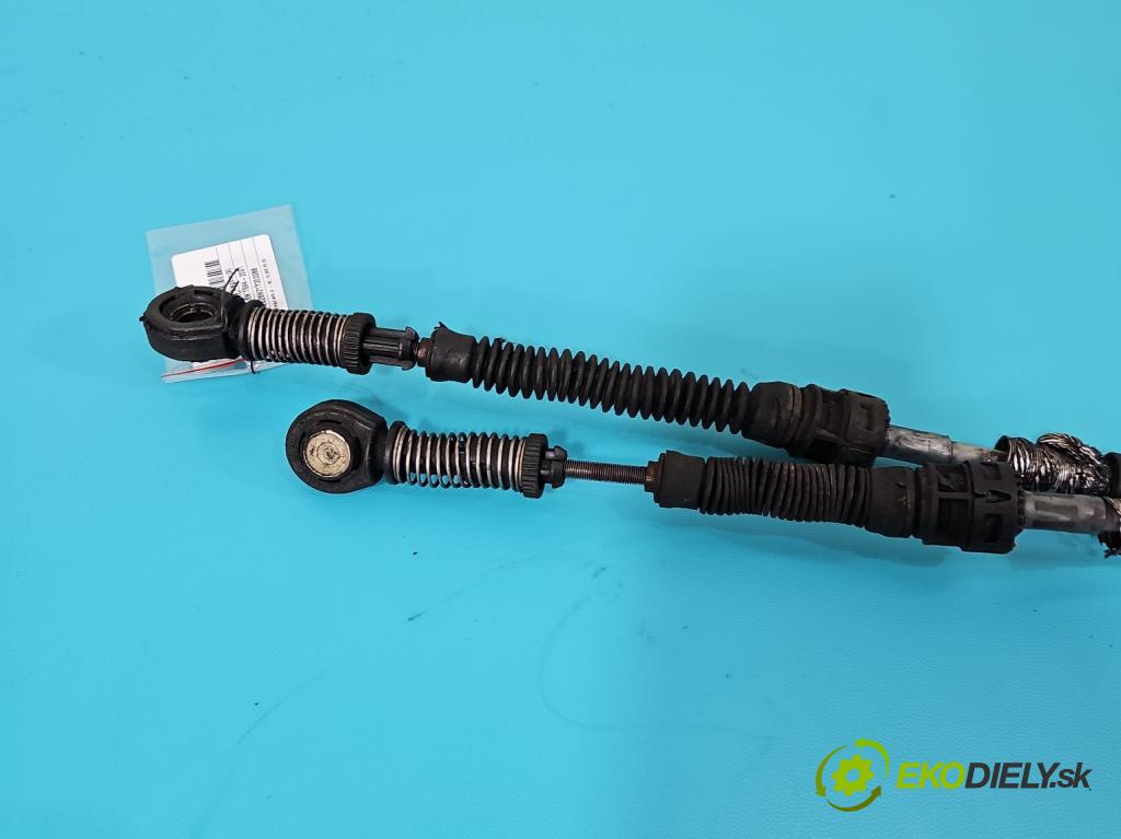 Vw Polo III 6N 1994-2001 1.4 tdi 75 HP manual 55 kW 1422 cm3 3- Páka: Změny: stupeň,rýchlosť 6X0711049F (Rýchlostná páka (kulisa))