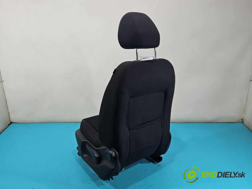 Citroen C4 II 2010-2017 1.6 hdi 120 HP automatic 88 kW 1560 cm3 5- Sedačka ľavý  (Sedadlo)