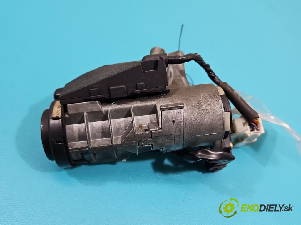 Toyota Corolla E11 1997-2002 1,4.0 16V 86 HP manual 63 kW 1332 cm3 5- Spínačka  (Spínacia skrinka)