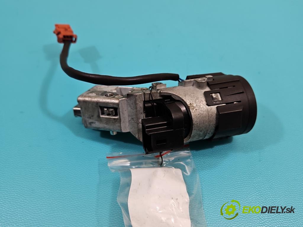 Citroen C3 I 2002-2009 1.4 hdi 68 HP manual 50 kW 1398 cm3 5- Spínačka (Spínacia skrinka)