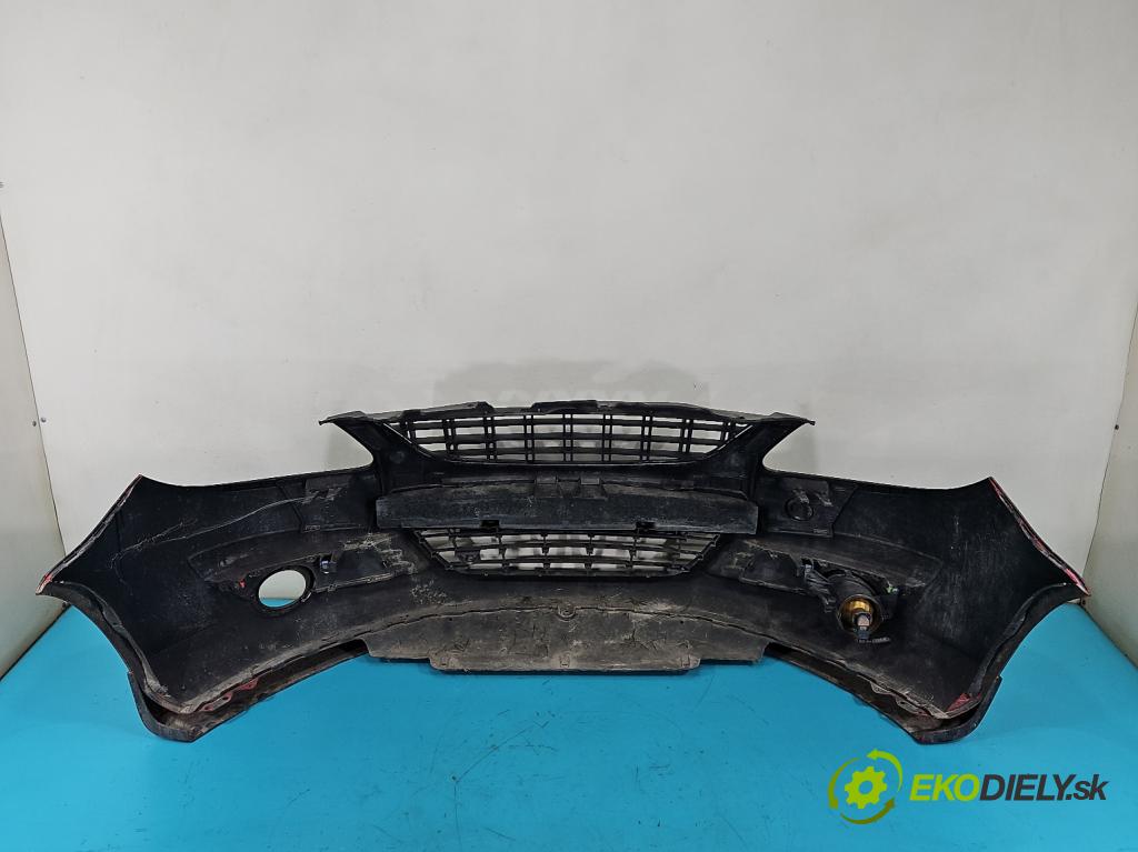 Opel Corsa D 2006-2014 1.4 16V 90 hp manual 66 kW 1364 cm3 3- nárazník přední  (Klika dveří ostatní)
